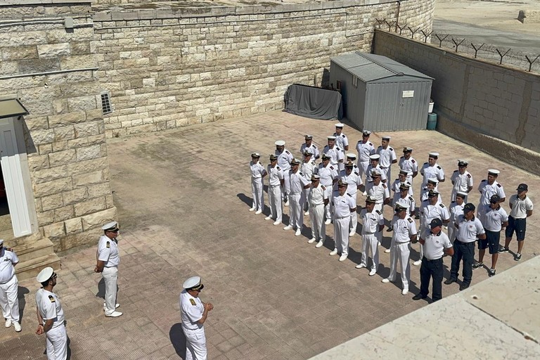 Visita Direttore di Puglia e Basilicata alla Capitaneria di Porto. <span>Foto CP Molfetta </span>