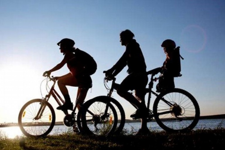 bici tramonto