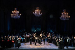 Successo per la "Traviata" al Petruzzelli. Giuseppe Depalo nel corpo di ballo - FOTO