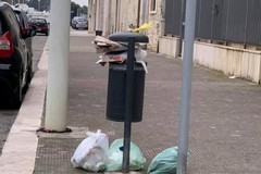 Ancora rifiuti in via Papa Giovanni XXIII