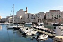 Porto di Giovinazzo, avviso pubblico per la concessione demaniale delle banchine