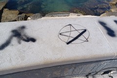 Chi paga per quelle scritte?
