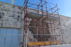Lavori al muro perimetrale, divieto di transito in strada vicinale Cimitero dal 20 gennaio