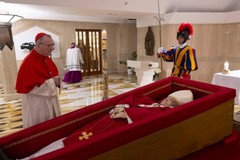 Morte Papa Francesco, 5 giorni di lutto nazionale