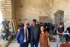 "Storia di una famiglia perbene 2", sindaco ed assessora salutano regista e troupe