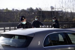 Coronavirus, controlli a tappeto della Polizia di Stato