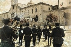 Marce sinfoniche e militari, l'esibizione della "Filippo Cortese" per le strade di Giovinazzo