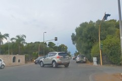 Incidente all'incrocio tra il prolungamento di via Bari e via Paul Harris