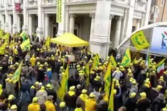 Crisi agricoltura, il Ministro Centinaio ha incontrato Coldiretti a Roma