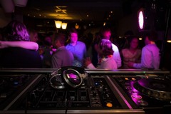 Movida a Giovinazzo, c'è l'ordinanza: stop alla musica dall'01.00