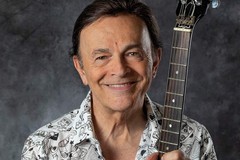 Dodi Battaglia il 12 agosto a Giovinazzo ospite di Festival in...Porto