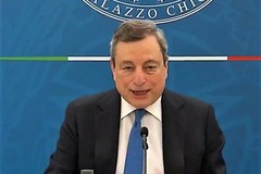 Draghi: «Didattica in presenza e riaperture ristorazione dal 26 aprile»