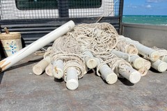 Rimossa la balaustra dal molo di Levante