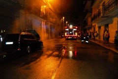 Auto in fiamme in II traversa Marconi