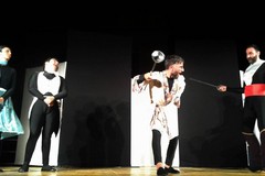 Giovinazzo Teatro, divertimento con “Il Borghese gentiluomo” della compagnia Calandra