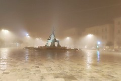 Giovinazzo avvolta dalla nebbia alle 3 di notte