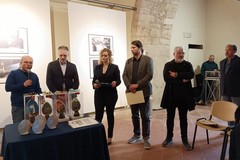 "Luce Viva", Nicola Giotti e le sue creazioni premiano gli scatti di Passione più belli