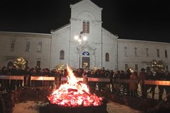 Giovinazzo in festa per i Fuochi di Sant'Antonio Abate: il programma completo