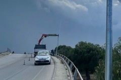 Cavalcaferrovia, iniziata l'installazione dei pali dell'illuminazione