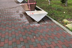 Piazza Stallone, ripristinate 4 panchine vandalizzate