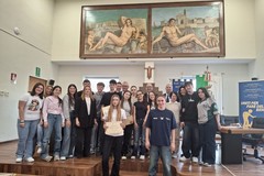 Frasi per le panchine a Levante, premiati studenti del Liceo "Spinelli" di Giovinazzo