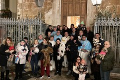 Sant'Antonio Abate, in piazza Costantinopoli la benedizione degli animali e la performance di Giuseppe Palmiotto