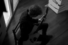 “Nostalgia”, il nuovo singolo di Tommaso La Notte disponibile su YouTube