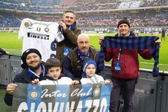 Una serata da ricordare: l'Inter Club Giovinazzo a bordo campo a San Siro
