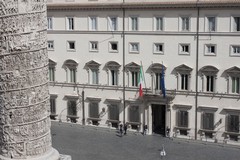 Coprifuoco alle 23.00 dal 18 maggio