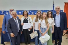L’Associazione “Famiglie caduti e dispersi in guerra” premia Elena Fiorentino e Victoria Rizzi