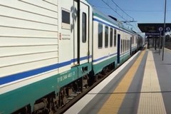 Sciopero Trenitalia, cancellazioni e disagi. Pendolari su tutte le furie
