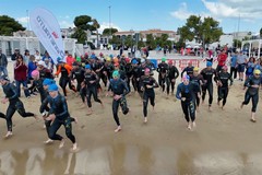 Triathlon, a Trani impegnati i giovinazzesi Lafronza e Viscoso