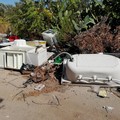 Discarica sulla provinciale per Bitonto: LE FOTO shock