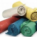 Niente buste per i rifiuti domestici fino al 17 ottobre