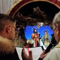 “È qui! È Nato.”, stasera l’apertura al pubblico del presepe di Saverio Amorisco