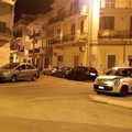 Traffico in tilt la domenica sera a Giovinazzo. Si preferisce la striscia blu ai parcheggi liberi periferici