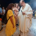 San Gioacchino e Sant'Anna: a Giovinazzo il rito della benedizione dei nonni e delle gestanti (FOTO)