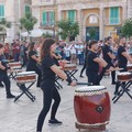 "One Planet Festival ", grandi emozioni nella prima serata a Giovinazzo