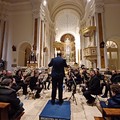 Gran Concerto di marce funebri, freddo e pioggia non fermano gli appassionati
