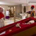 Morte Papa Francesco, 5 giorni di lutto nazionale