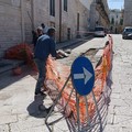 Partiti i lavori al basolato della salita di via Madonna degli Angeli