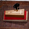 Copertura bara del Papa, la Diocesi di Molfetta-Ruvo-Giovinazzo-Terlizzi mostra le foto