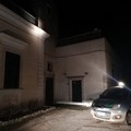 Ladri messi in fuga dalle Guardie Campestri. Fuggono lanciandosi dal terrazzo