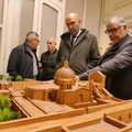 Il sindaco metropolitano Vito Leccese in visita all'IVE di Giovinazzo