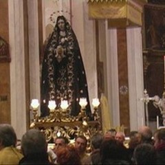 Stasera (salvo pioggia) la processione dell'Addolorata