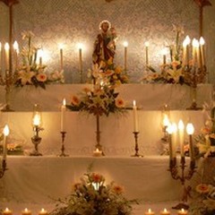 Altarini di San Giuseppe: quando la fede sposa la tradizione