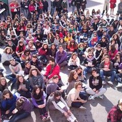 Oggi c'è "Insieme fuori orbita "