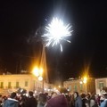 Capodanno in piazza: tanti ragazzi, troppi botti
