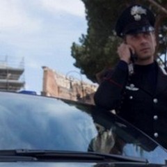 «Sono tuo nipote, servono soldi per ritirare un pacco». Ma è una truffa