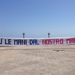 No alle trivellazioni, i parlamentari pentastellati a Bari